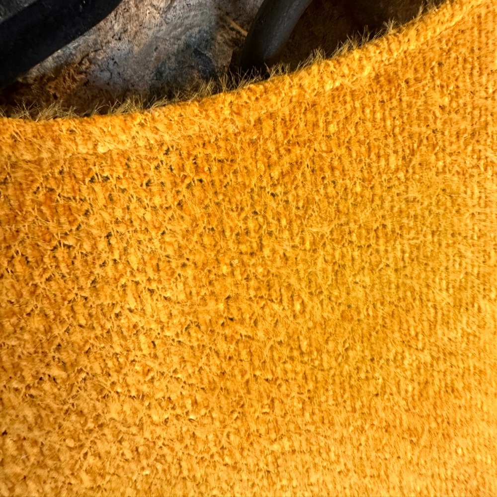 Women’s small yellow sweater by Altar’d. 💛 - Picture 12 of 12